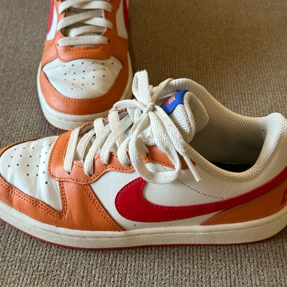 Nike Orange and White Sneakers with Classic Design - Picture 2 of 8